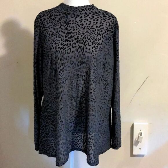 Lane Bryant 22/24 Black Leopard Print Mock Neck Sheer Mesh Long Sleeve Blouse - Picture 3 of 13